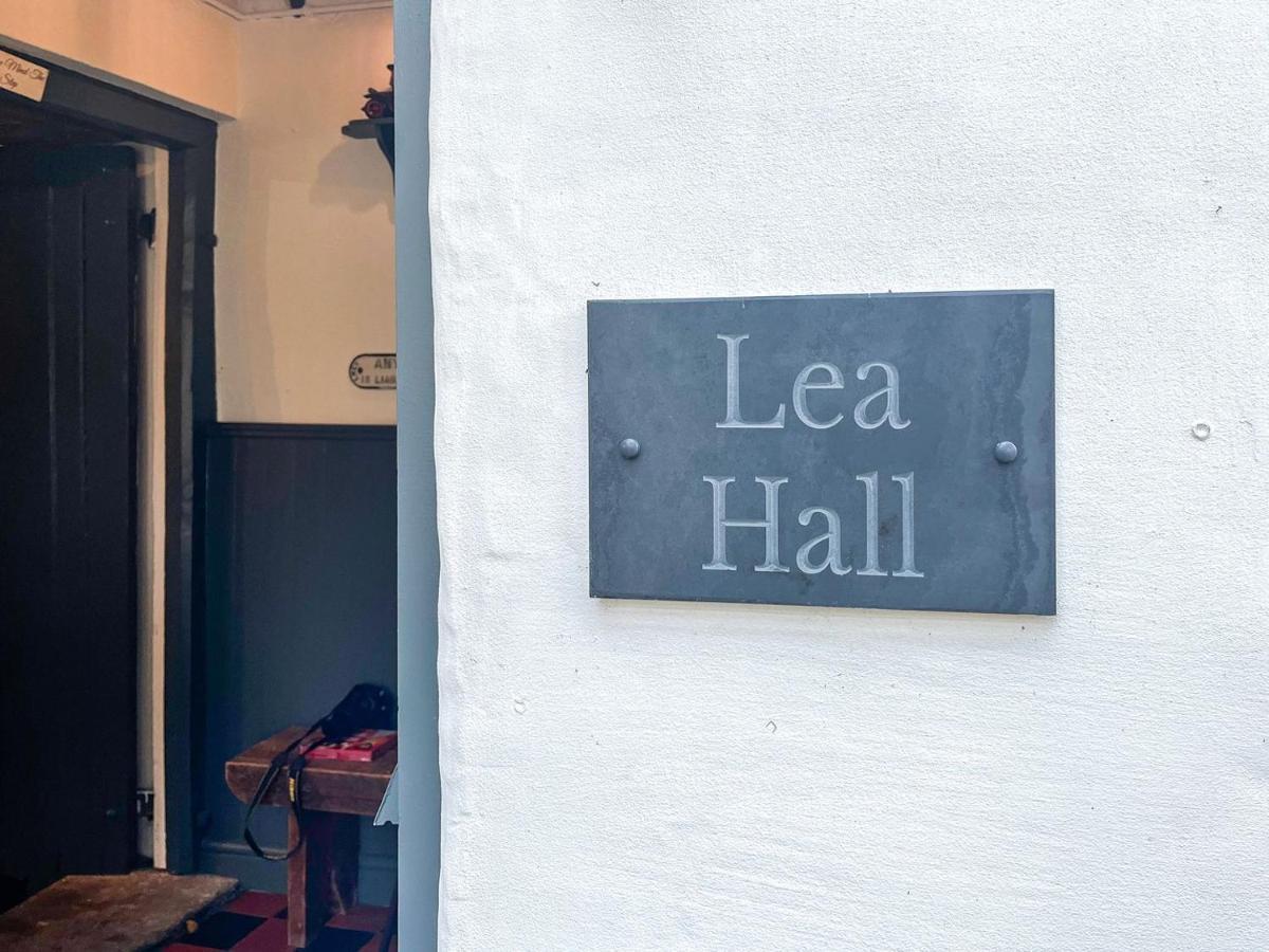 Lea Hall Farmhouse Tissington Exterior photo